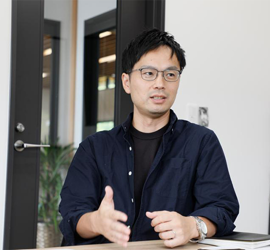 ニモマケズＨＤ株式会社<br />
HR担当    木澤様