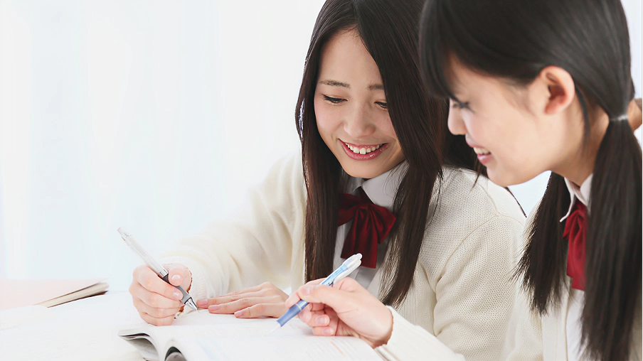 大学受験に失敗したくない高校生必見！「大学編入」で英語を武器に難関大へ逆転合格する道　タイトル画像