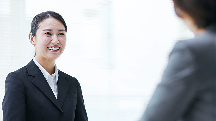 語ができると就職にどう有利？高校生が将来「英語を使う仕事」で活躍するために必要なスキル　タイトル画像