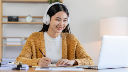 英語リスニングが上達しない?高校生に効く「シャドーイング」 タイトル画像