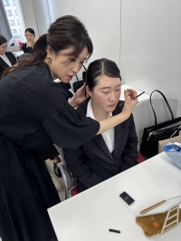 メイクレッスン
