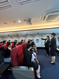 スカイマークさまによる保安業務の授業です！