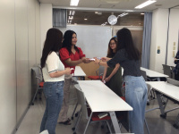 ビジネスコミュニケーションⅡ　会社訪問／来客対応～お茶出しまでのロールプレイ